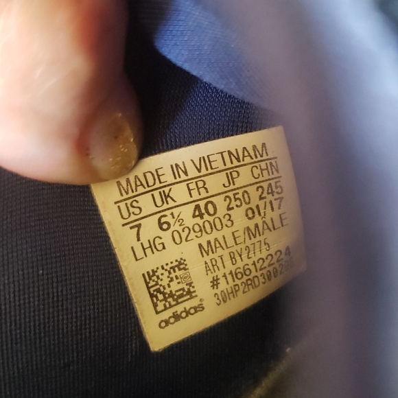 SOLD! Adidas Nmd R1 - Picture 6 of 6